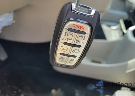 2022 Chrysler Pacifica z USA, uszkodzony, nr VIN 2C4RC1BGXNR233654